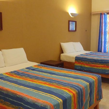 Sun Suites Косумель Экстерьер фото