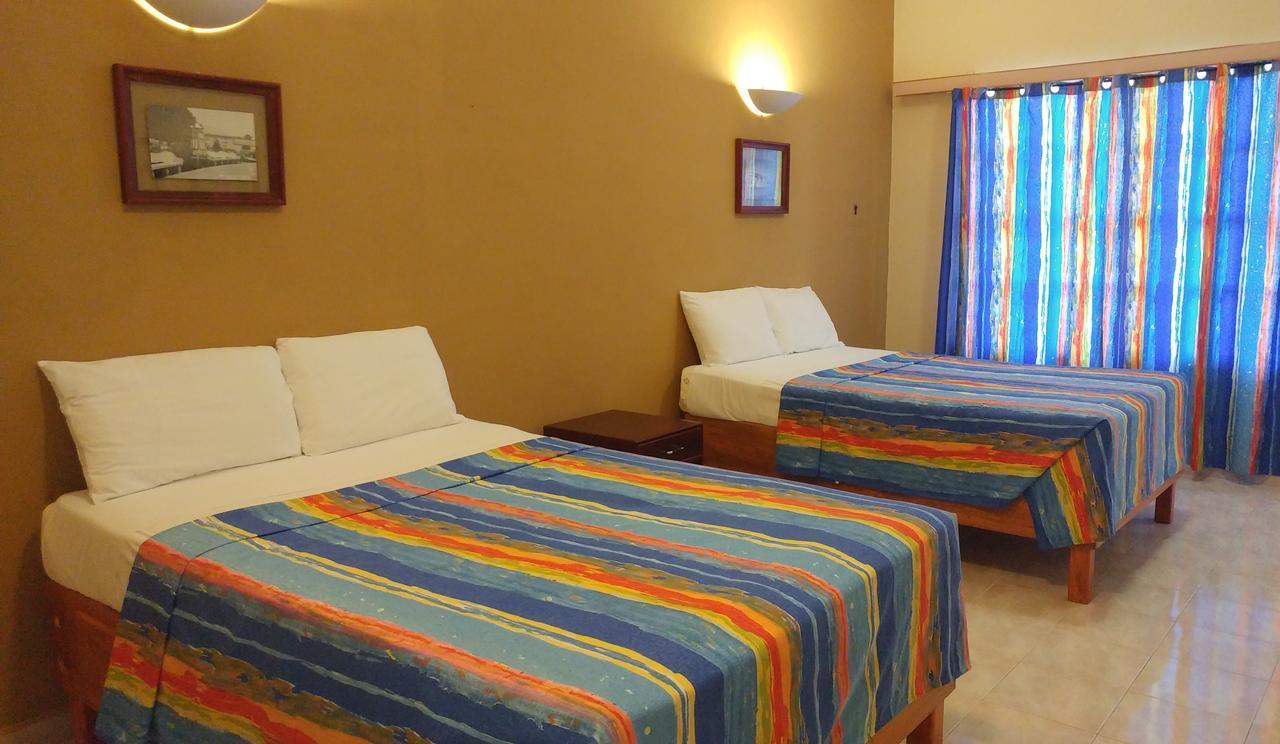 Sun Suites Косумель Экстерьер фото
