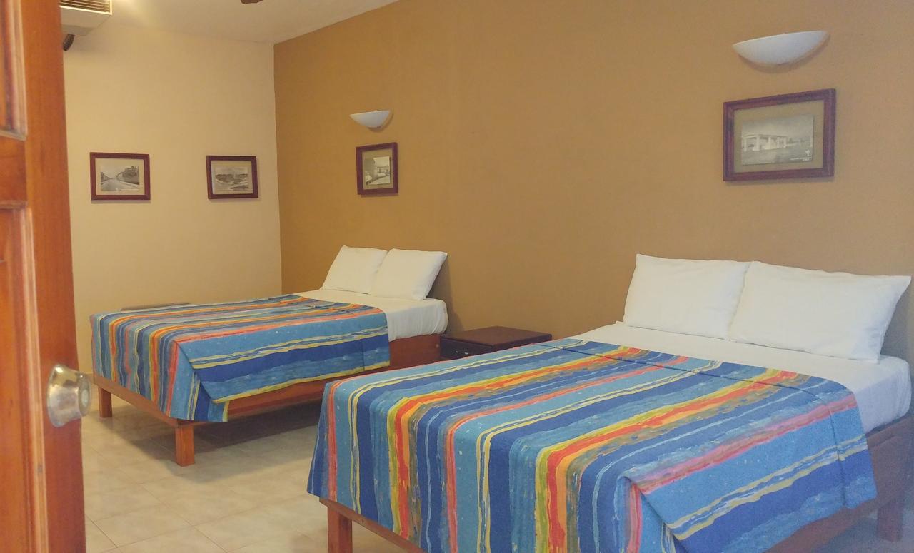 Sun Suites Косумель Экстерьер фото