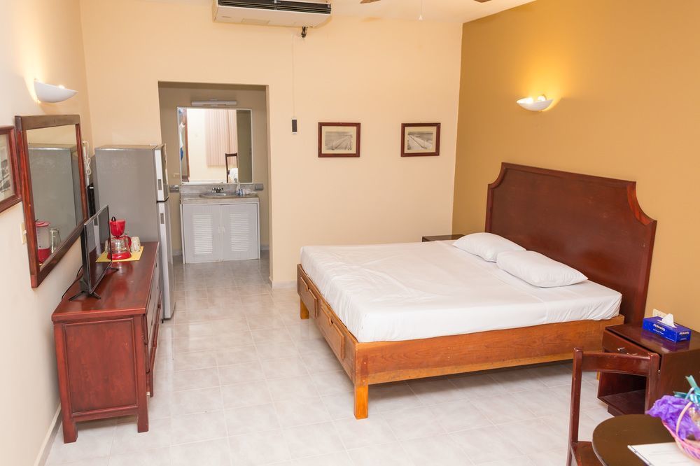 Sun Suites Косумель Экстерьер фото